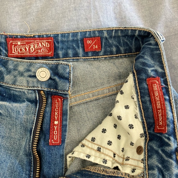 Lucky brand ripped jeans - Picture 3 of 5